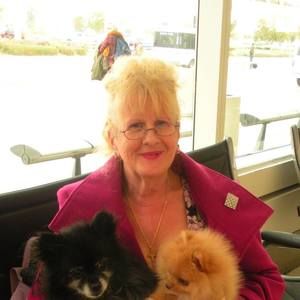 Meet your Posher, Debbie